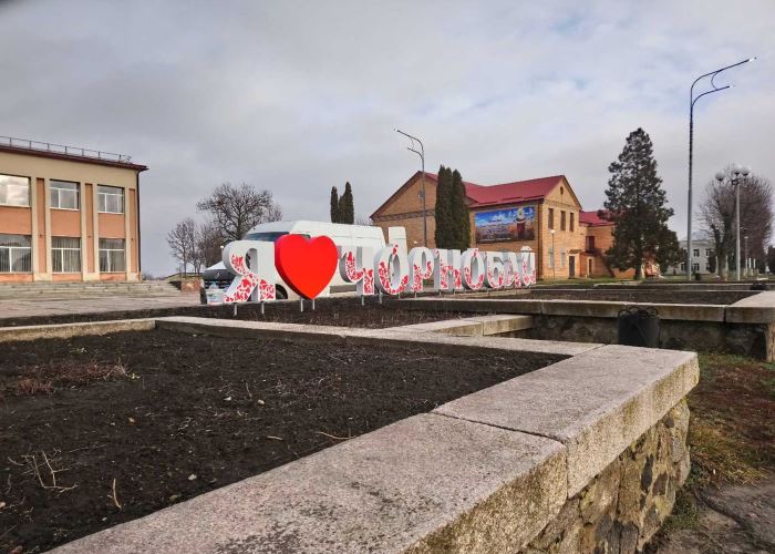 Замовлення оклеювання авто фірмовим стилем